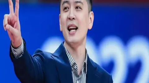 新赛季五大联赛射手排行榜出炉：莱万以40球称霸，哈兰德紧追其后，凯恩名列第三