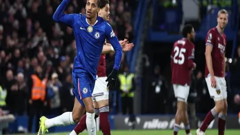 杭州足球盛宴激发消费热潮，赛事经济助力城市发展